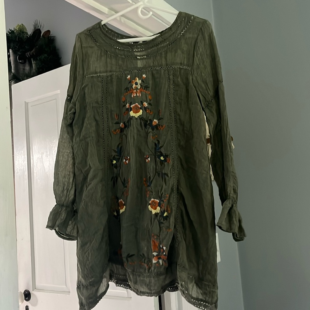 Umgee women’s embroidered dress